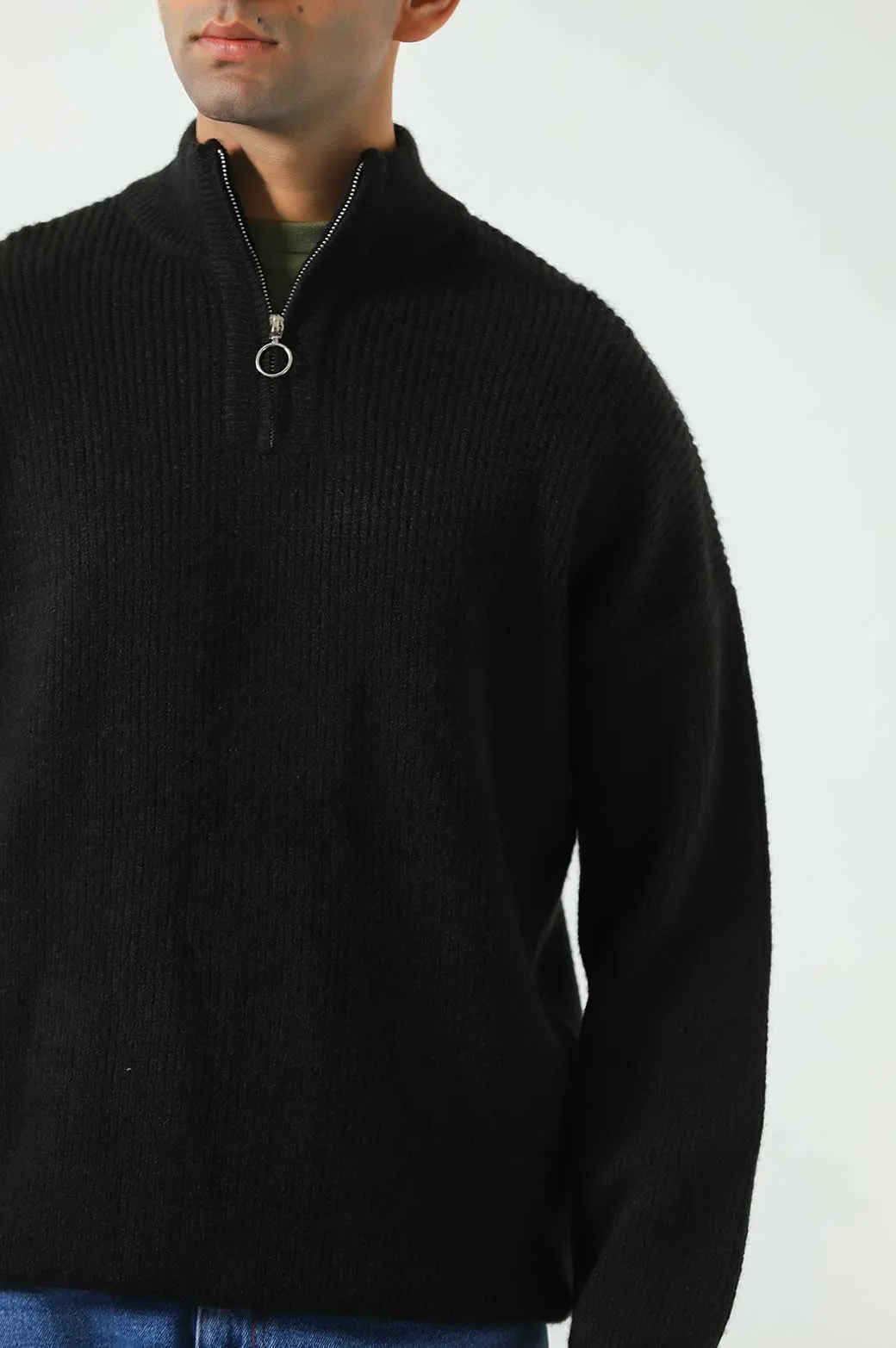 RELAXED MOCKNECK SWEATER